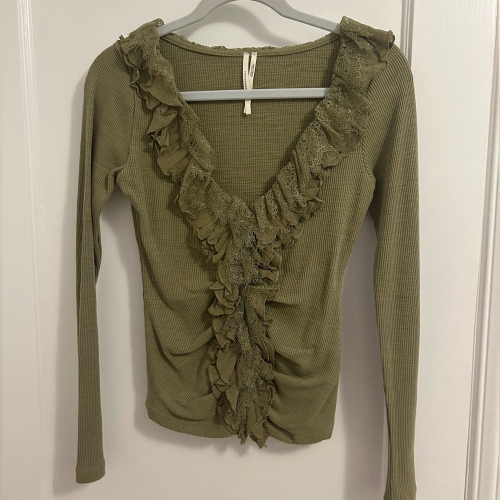 BY ANTHROPOLOGIE RUFFLED CARDIGAN TOP